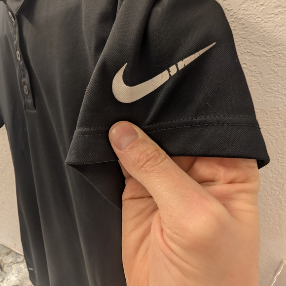 Nike Women's Black golf Polo Shirt - Picture 2 of 9